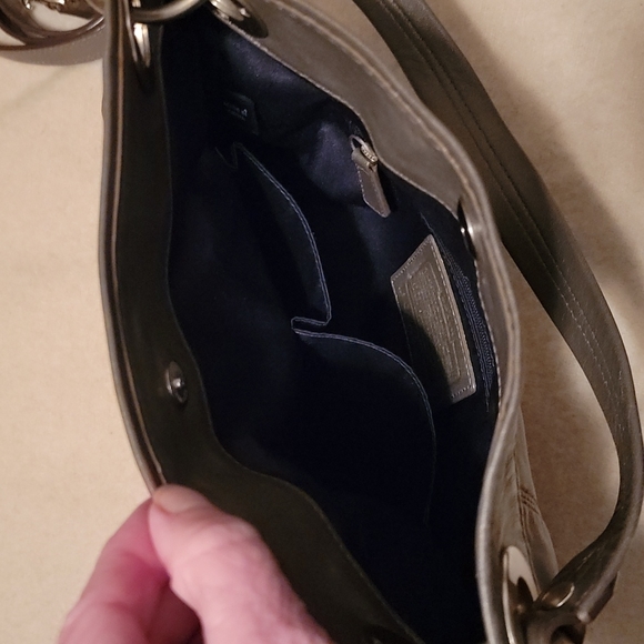 Coach gold leather bag - Picture 6 of 8